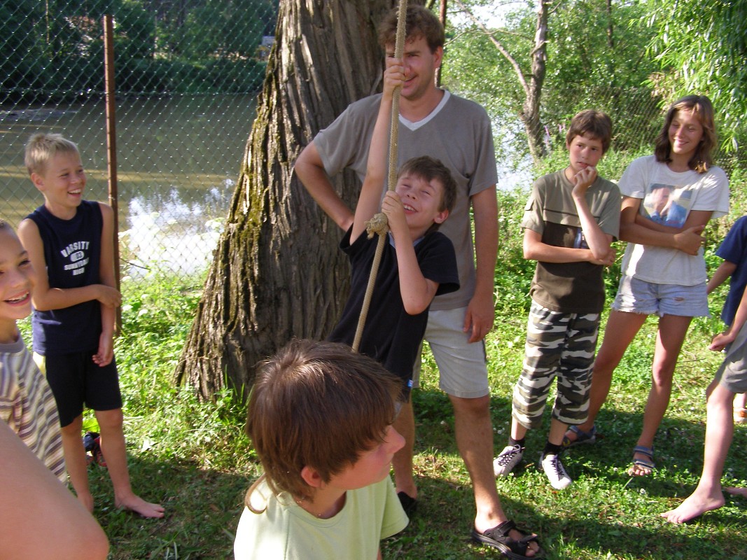 Apalucha 2006